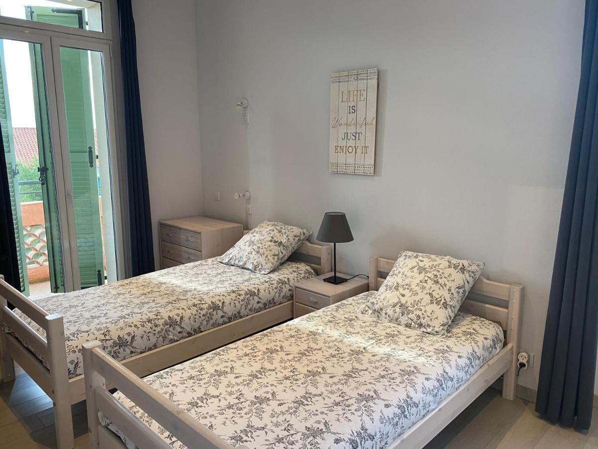Agreable 3 Pieces Climatise Avec Vue Mer Et Parking فيليوفرُنش سور مير المظهر الخارجي الصورة