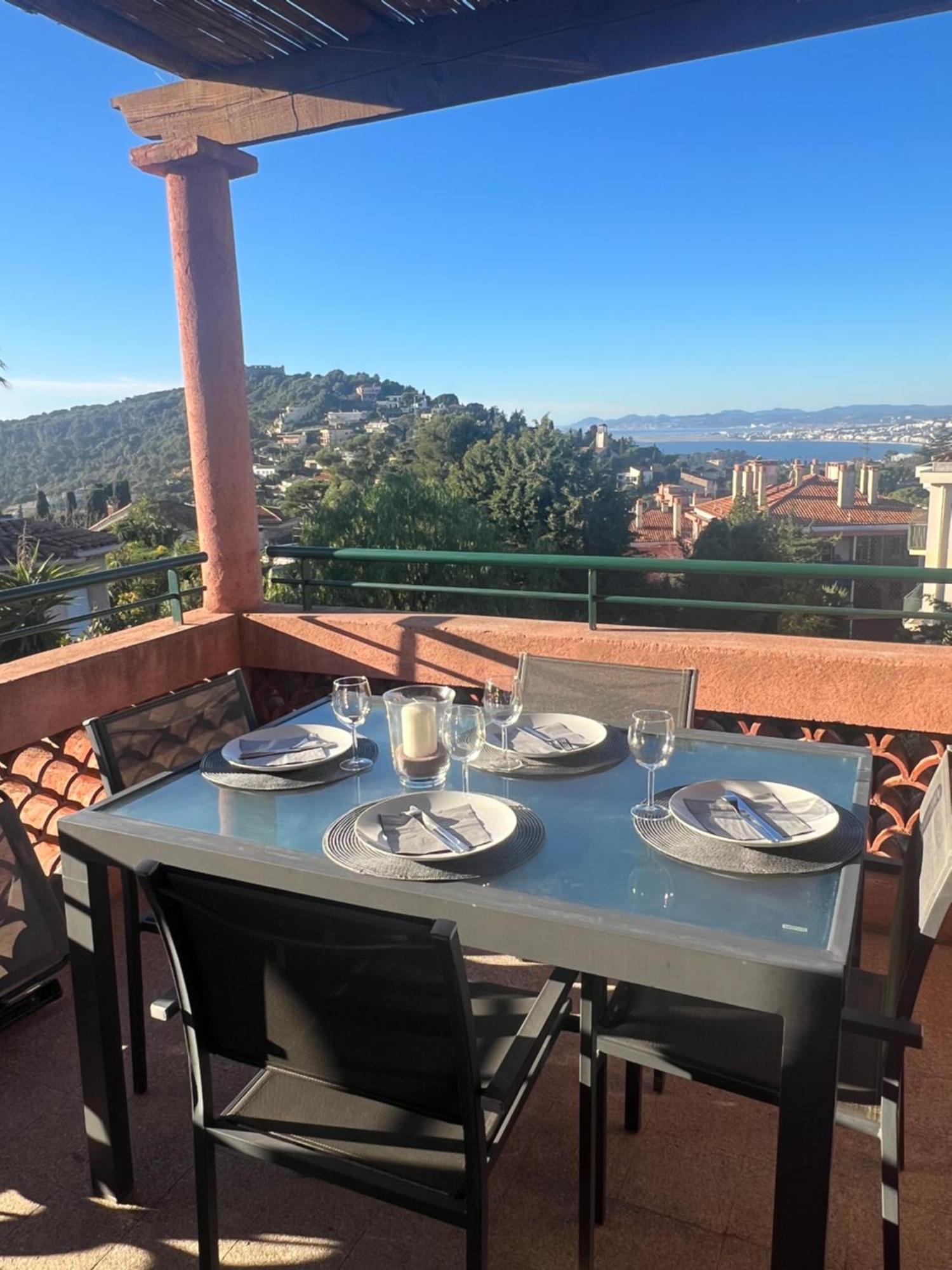 Agreable 3 Pieces Climatise Avec Vue Mer Et Parking فيليوفرُنش سور مير المظهر الخارجي الصورة